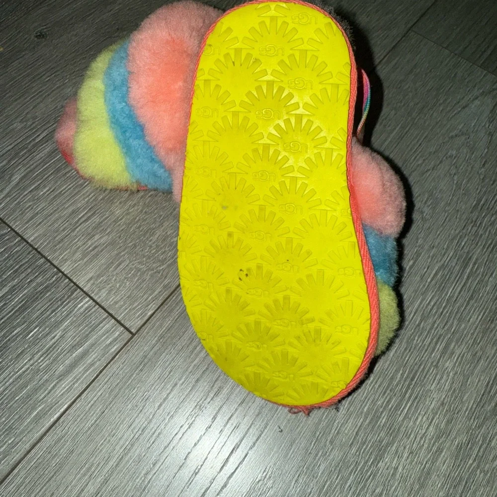 UGG Fluff Yeah Colorful Rainbow Stripe Sheepskin Cozy Slides Sandals Kids 7